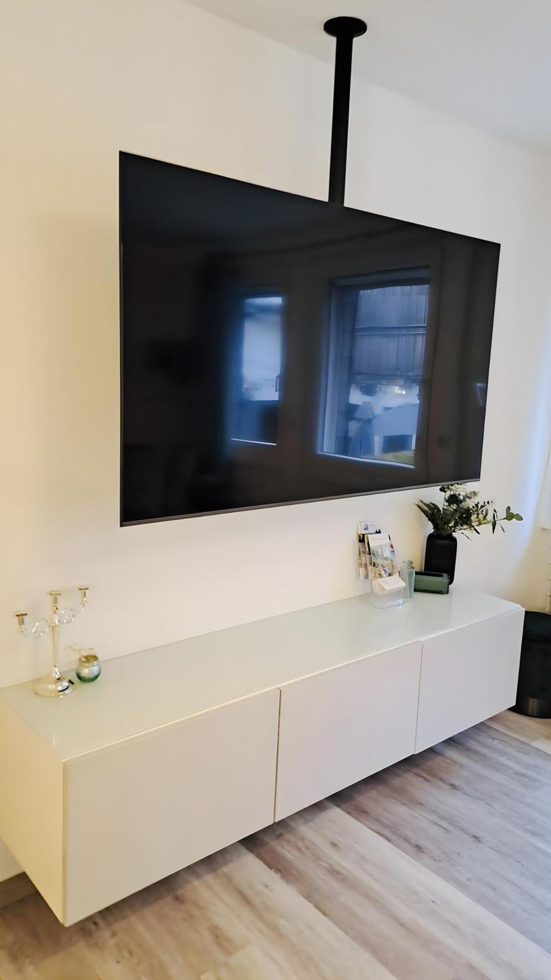 Stern Apartment